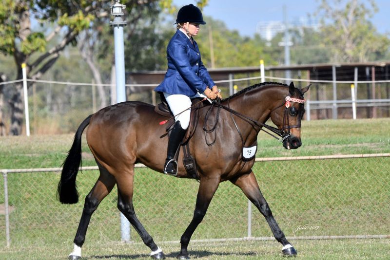 Ruby Mutimer Nicole Mutimer | Thoroughbred Racing Northern Territory